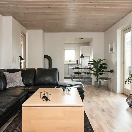 Holiday * Egå